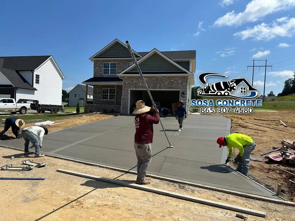 Step 04: pour and finish on a Sosa Concrete job in Knoxville, Tennessee