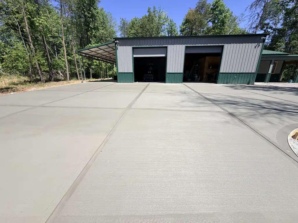 Concrete Driveways project by Sosa Concrete in Knoxville, Tennessee